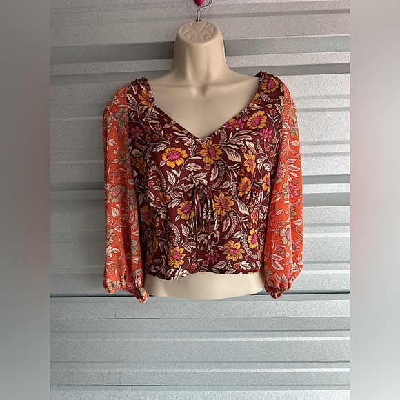 SIENNA SKY Floral Color Block Cropped Blouse Size Large - Picture 1 of 11